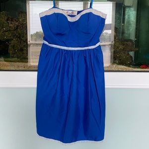 Medium blue strapless dress